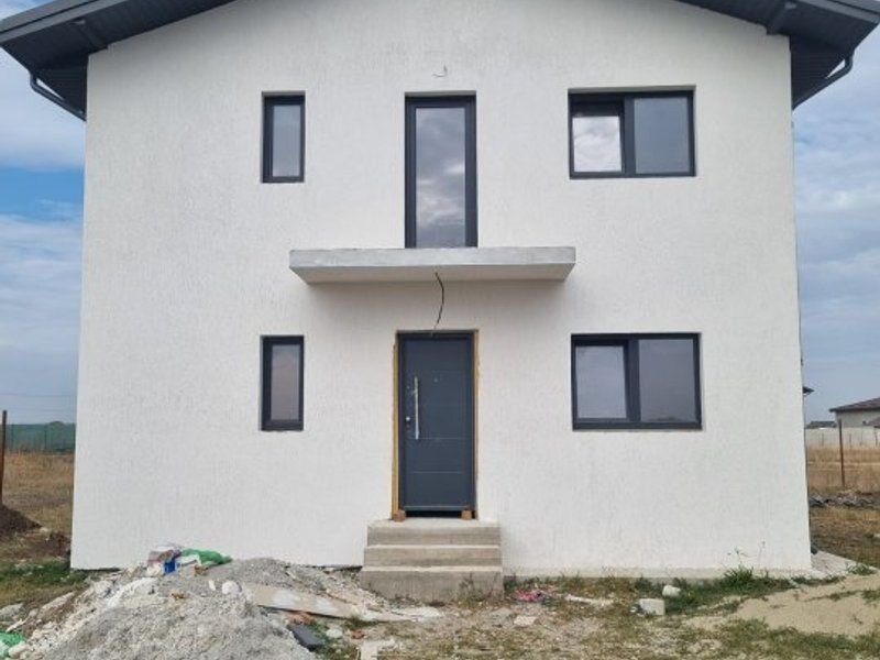 Comuna Berceni vila semifinisata 4cam/ 3bai/ incalzire pardos-pompa caldura