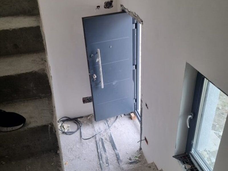 Comuna Berceni vila semifinisata 4cam/ 3bai/ incalzire pardos-pompa caldura