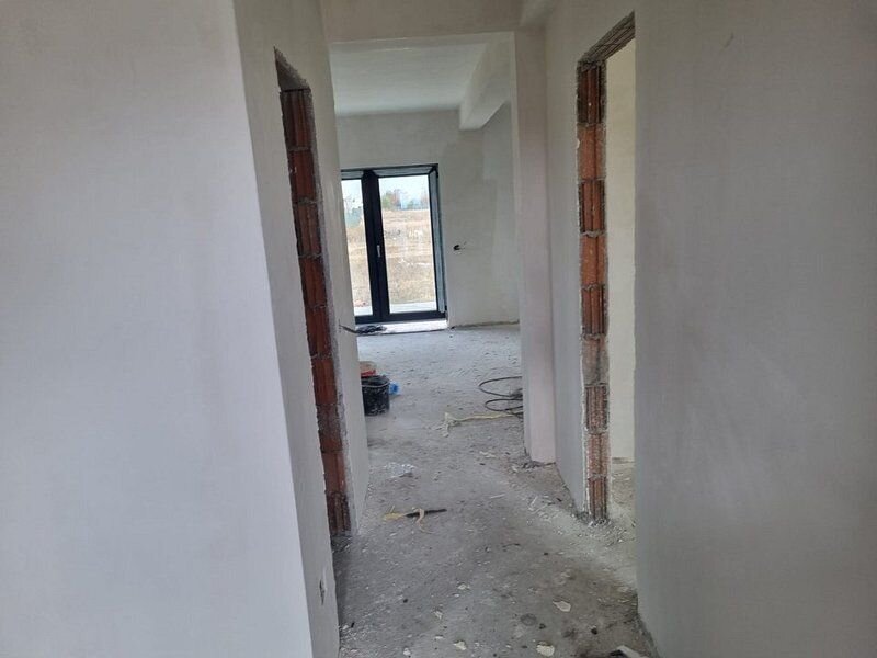 Comuna Berceni vila semifinisata 4cam/ 3bai/ incalzire pardos-pompa caldura