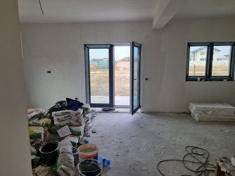 Comuna Berceni vila semifinisata 4cam/ 3bai/ incalzire pardos-pompa caldura