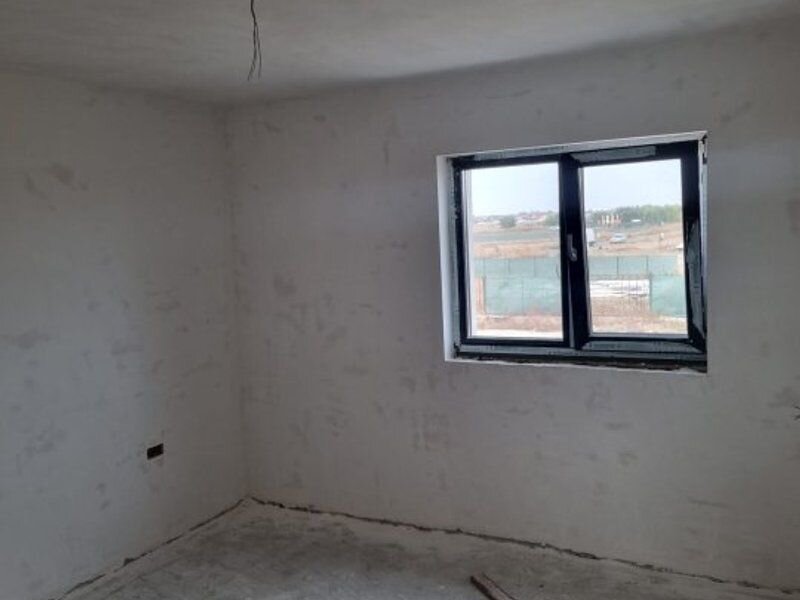 Comuna Berceni vila semifinisata 4cam/ 3bai/ incalzire pardos-pompa caldura